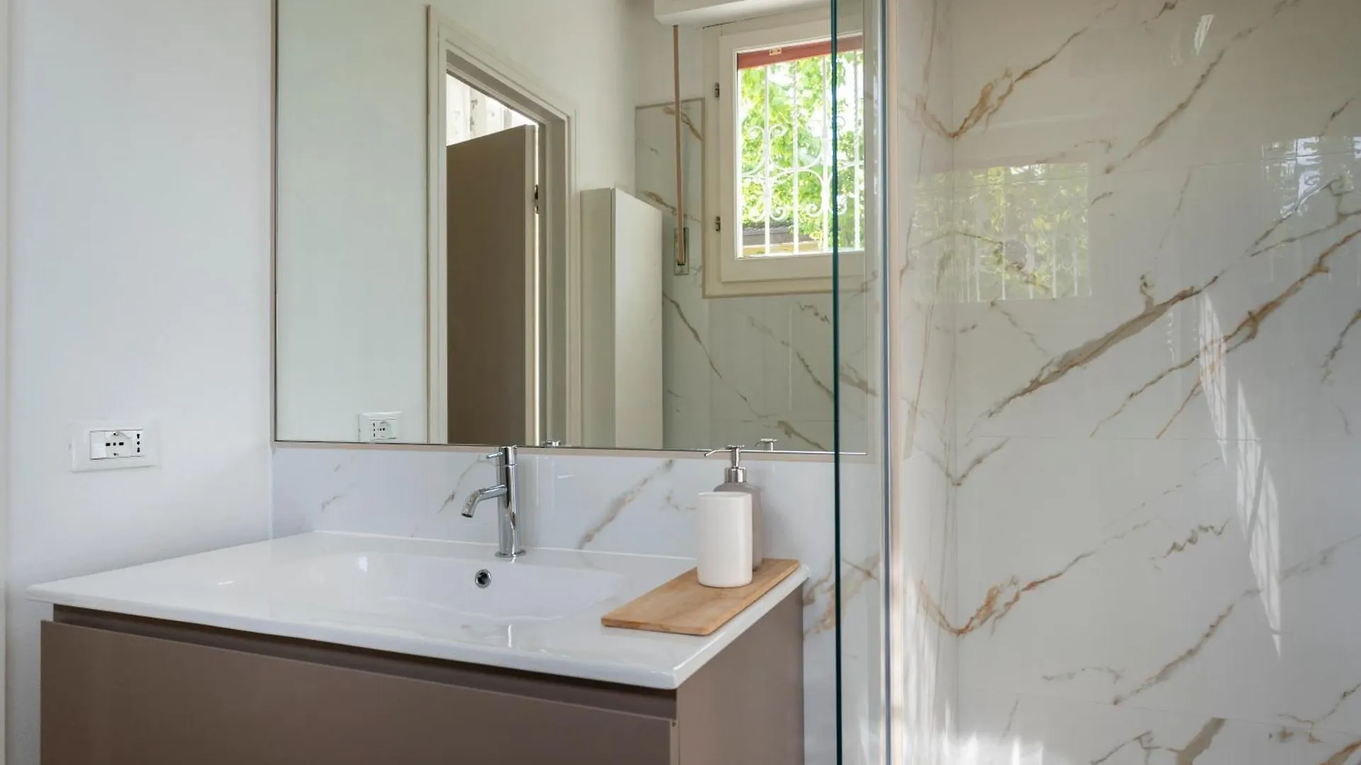 Villino Claudia Vila Forte dei Marmi 0*,